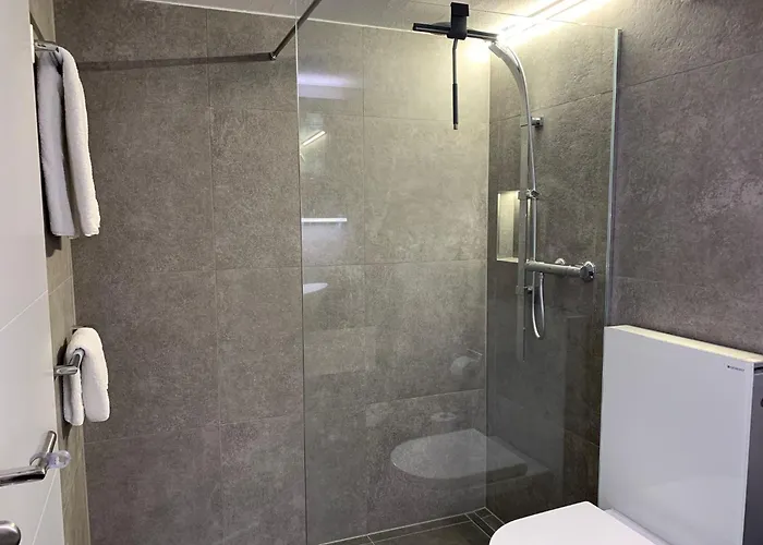 Near Апартаменты Лакс